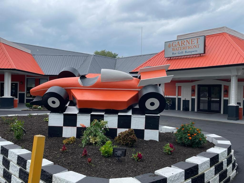 Travelodge By Wyndham Indianapolis Speedway Εξωτερικό φωτογραφία