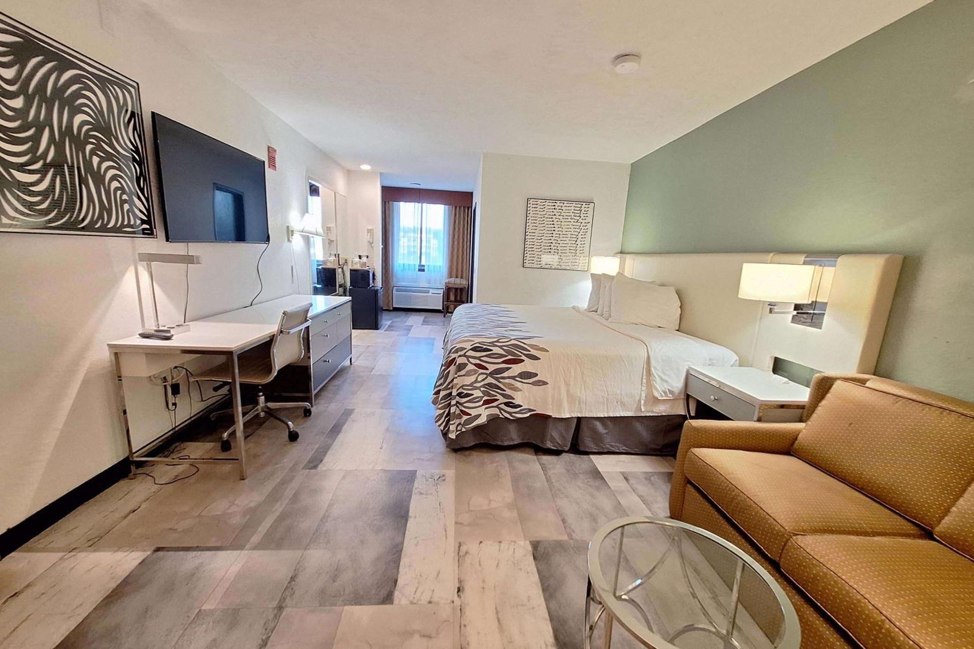 Travelodge By Wyndham Indianapolis Speedway Εξωτερικό φωτογραφία